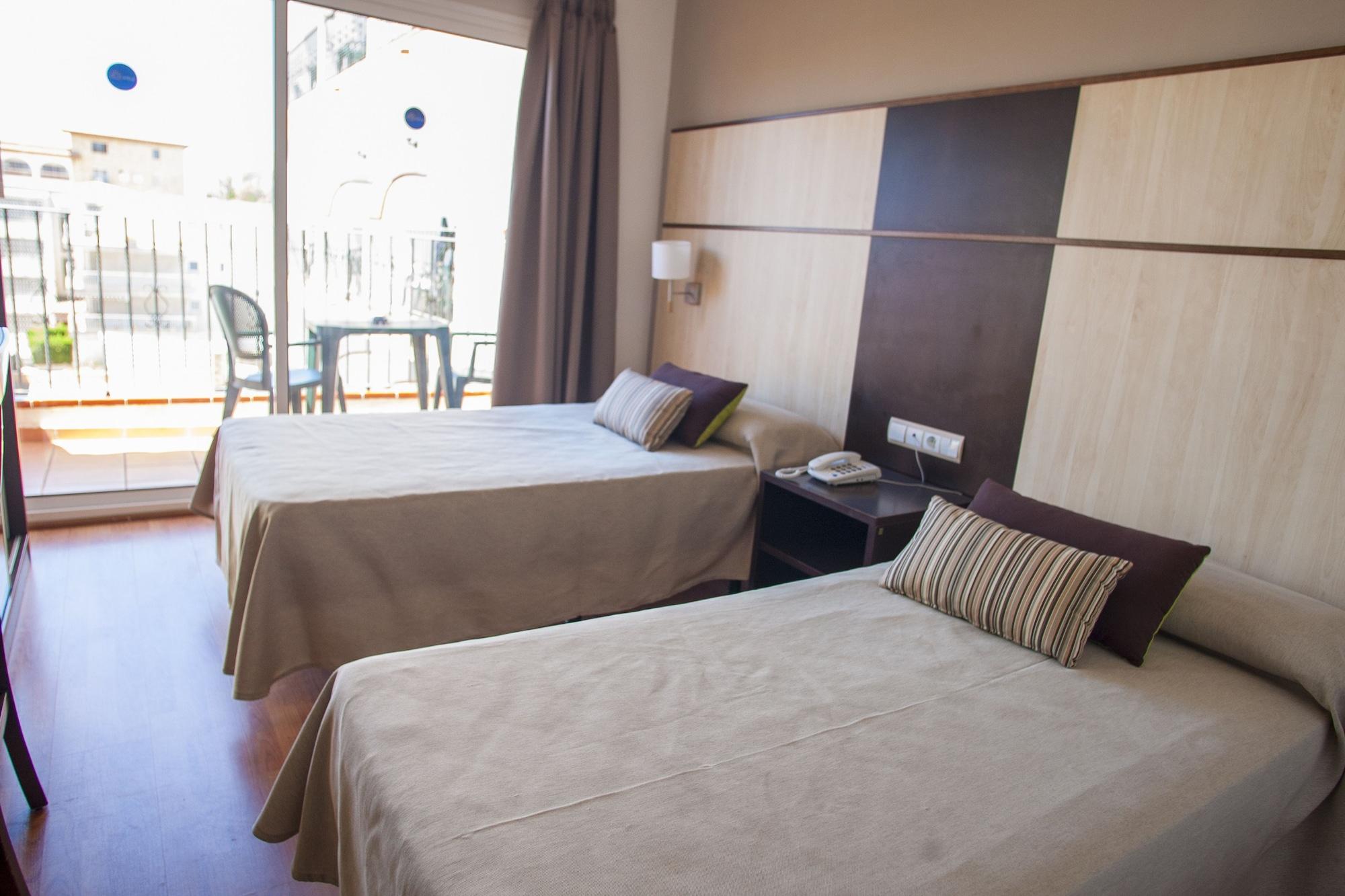Hotel Comarruga Platja Eksteriør bilde