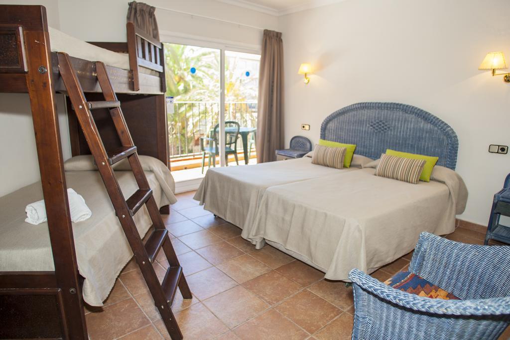 Hotel Comarruga Platja Eksteriør bilde