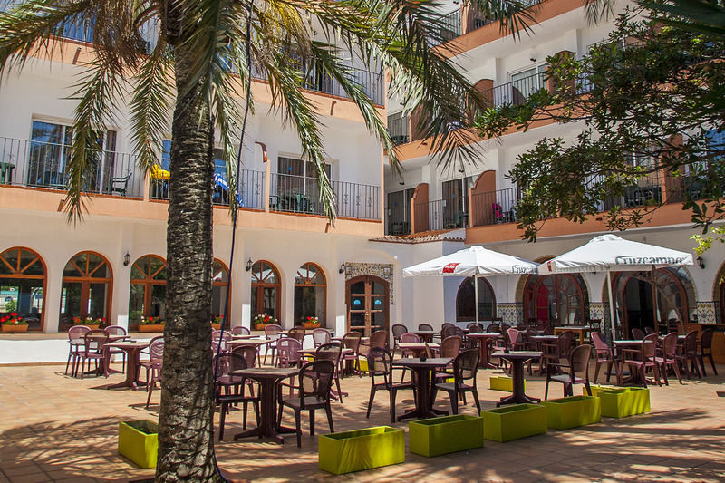 Hotel Comarruga Platja Eksteriør bilde