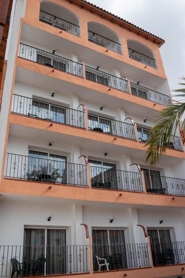 Hotel Comarruga Platja Eksteriør bilde